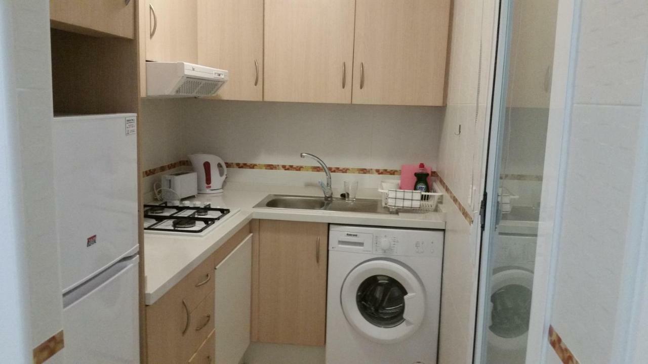 Apartamento A 150 M De La Playa Torrevieja Eksteriør billede