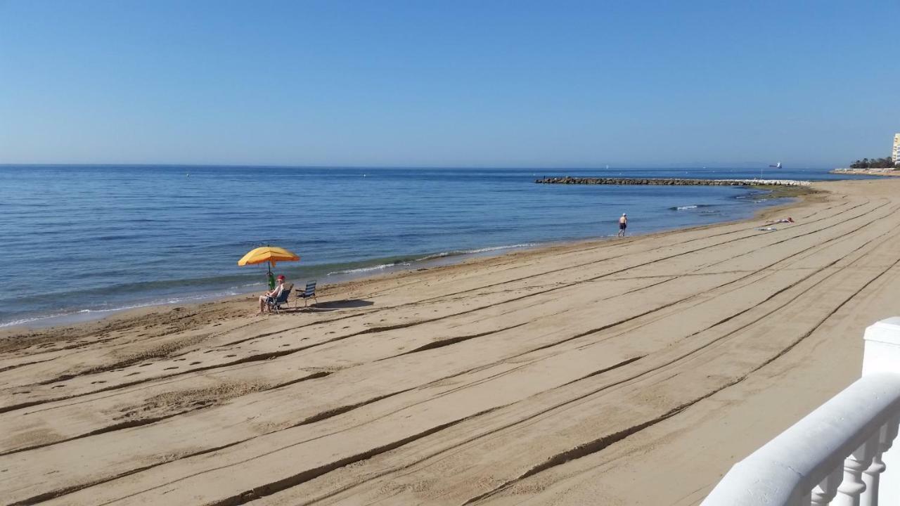 Apartamento A 150 M De La Playa Torrevieja Eksteriør billede